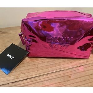 DKNY 24/7 Metallic Pink Cosmetic Pouch NWT